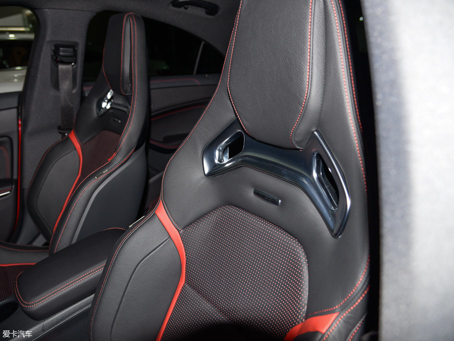 2017YCLAAMG AMG CLA 45 4MATIC