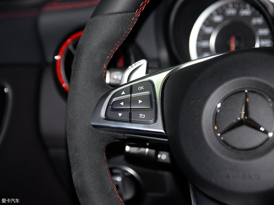 2017YCLAAMG AMG CLA 45 4MATIC