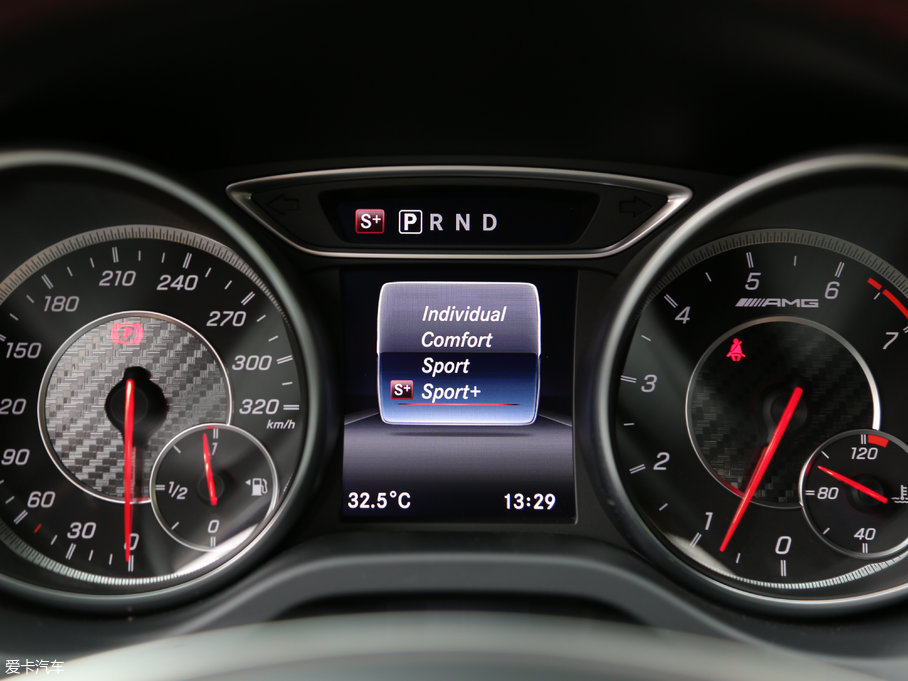 2017YCLA(j)AMG AMG CLA 45 4MATIC