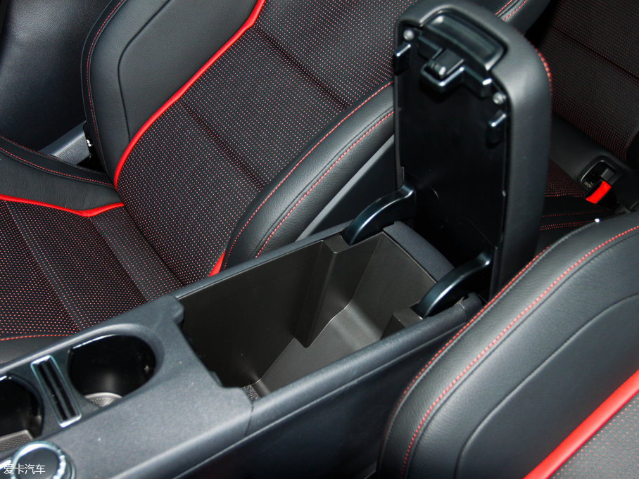 2017YCLAAMG Ŀ AMG CLA 45 4MATIC