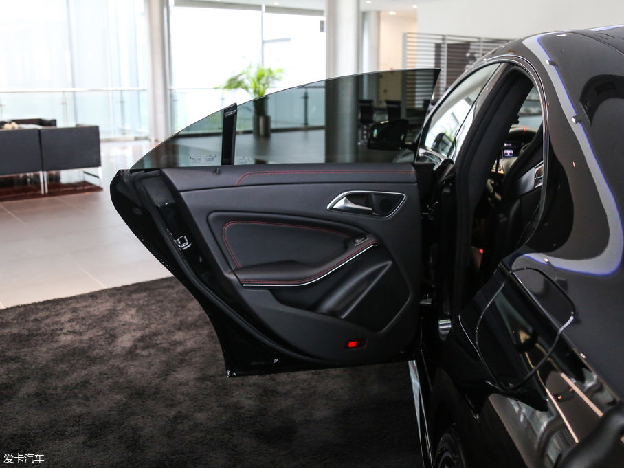 2017YCLAAMG Ŀ AMG CLA 45 4MATIC