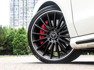 2017AMG CLA 45 4MATIC ݆Ȧ