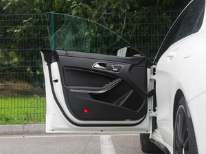 2017AMG CLA 45 4MATIC {λ܇T