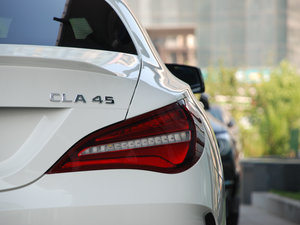 2017Ŀ AMG CLA 45 4MATIC β