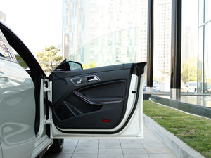 2017Ŀ AMG CLA 45 4MATIC g