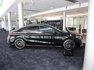 2017Ŀ AMG CLA 45 4MATIC w^