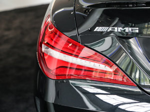 2017Ŀ AMG CLA 45 4MATIC ^