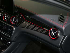 2017Ŀ AMG CLA 45 4MATIC g