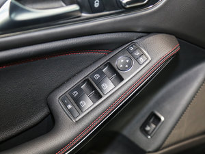 2017Ŀ AMG CLA 45 4MATIC {܇ƅ^	