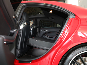 2017Ŀ AMG CLA 45 4MATIC ηŵ