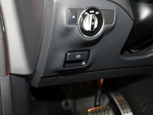 2017Ŀ AMG CLA 45 4MATIC v܇Ƅ