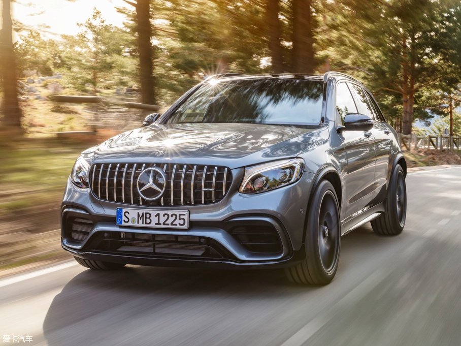 爱卡首页 汽车图片 奔驰 amg glc 2017款amg glc 63 s 4matic  2020款