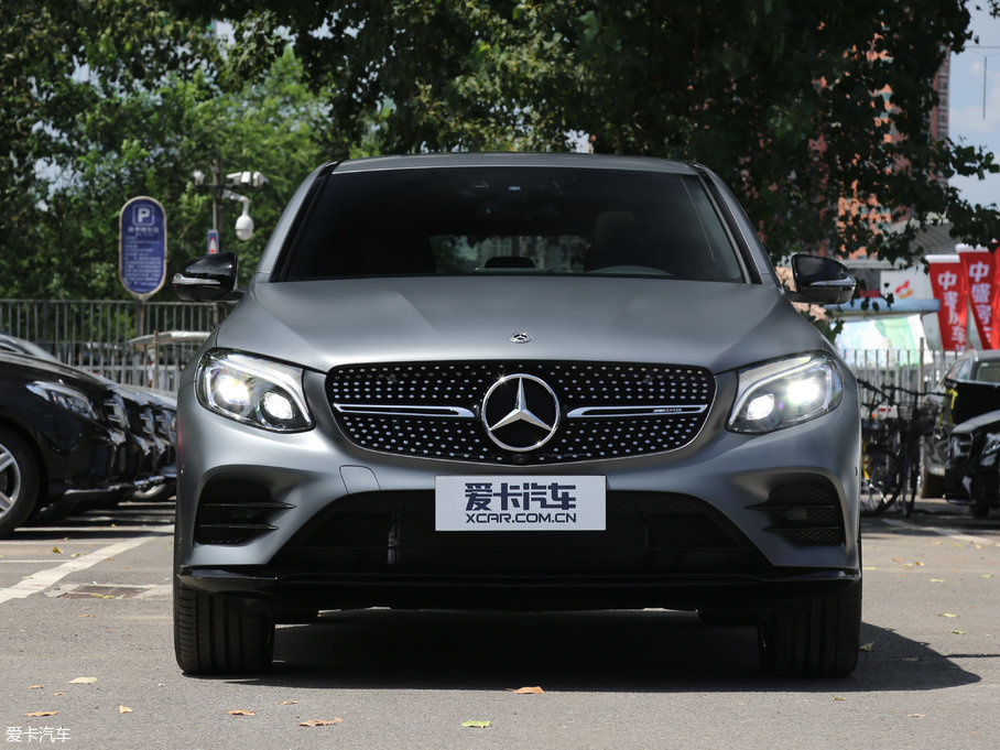 2017款奔驰glc级amg轿跑suvamg glc 43 4matic coupe