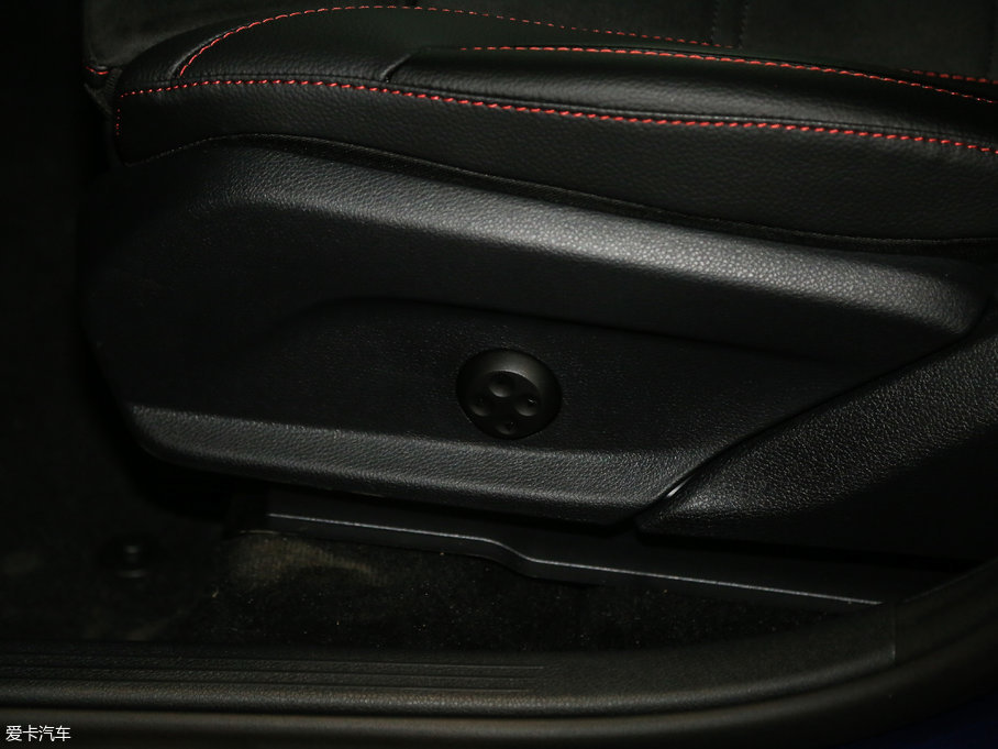 2017YGLC AMG AMG GLC 43 4MATIC ISUV