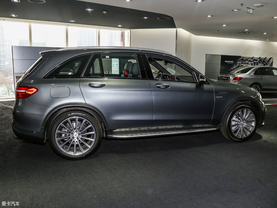 2017YGLC AMG AMG GLC 43 4MATIC ISUV