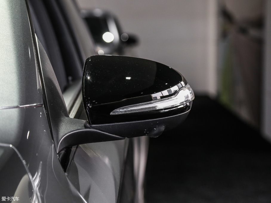 2017YGLC AMG AMG GLC 43 4MATIC ISUV