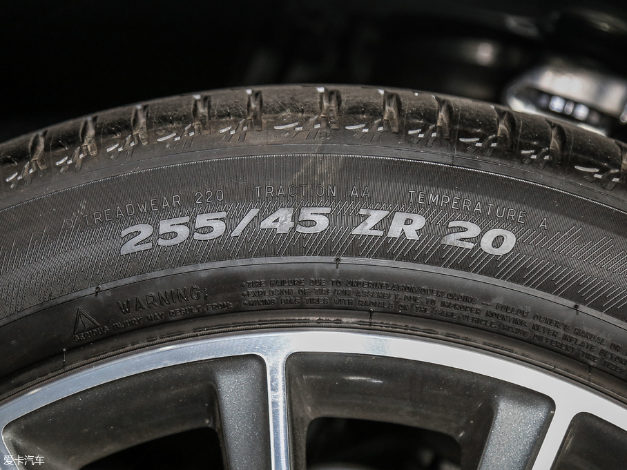 2017YGLC AMG AMG GLC 43 4MATIC ISUV