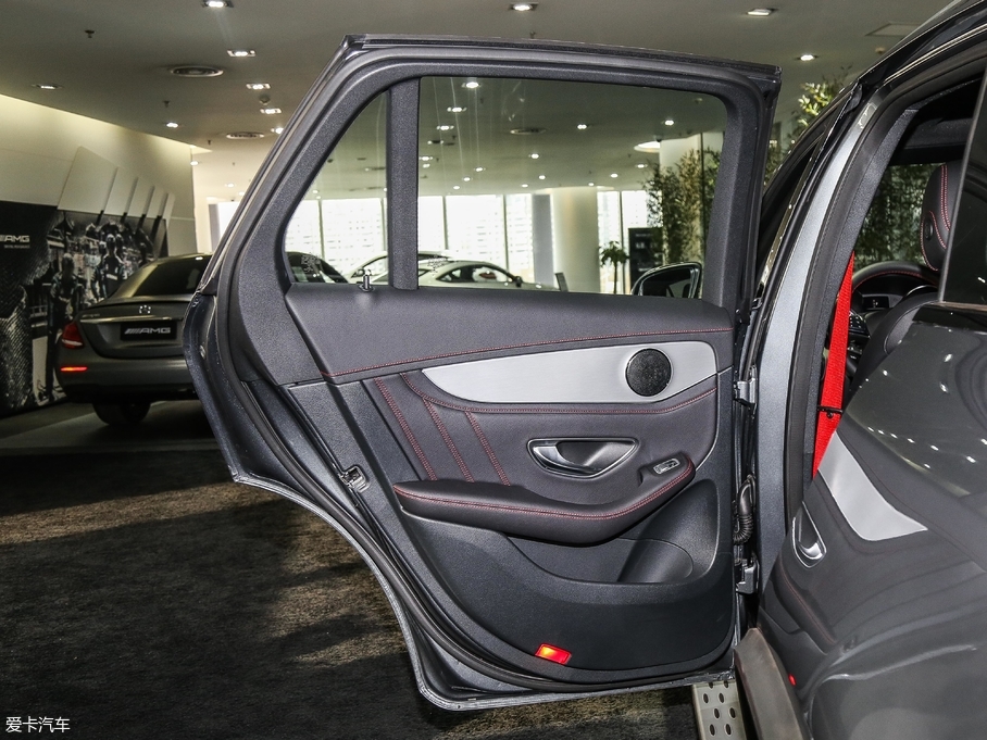 2017YGLC AMG AMG GLC 43 4MATIC ISUV