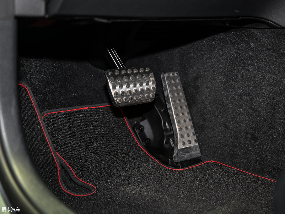 2017YGLC AMG AMG GLC 43 4MATIC ISUV