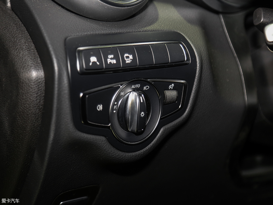 2017YGLC AMG AMG GLC 43 4MATIC ISUV