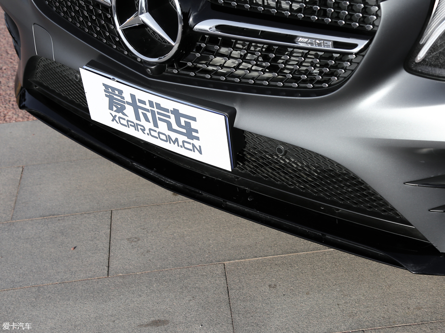 2017YGLC AMG AMG GLC 43 4MATIC ؄e