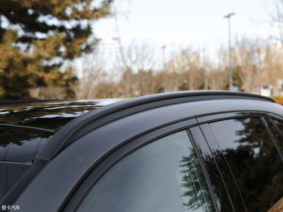 2017YGLC AMG AMG GLC 43 4MATIC ؄e