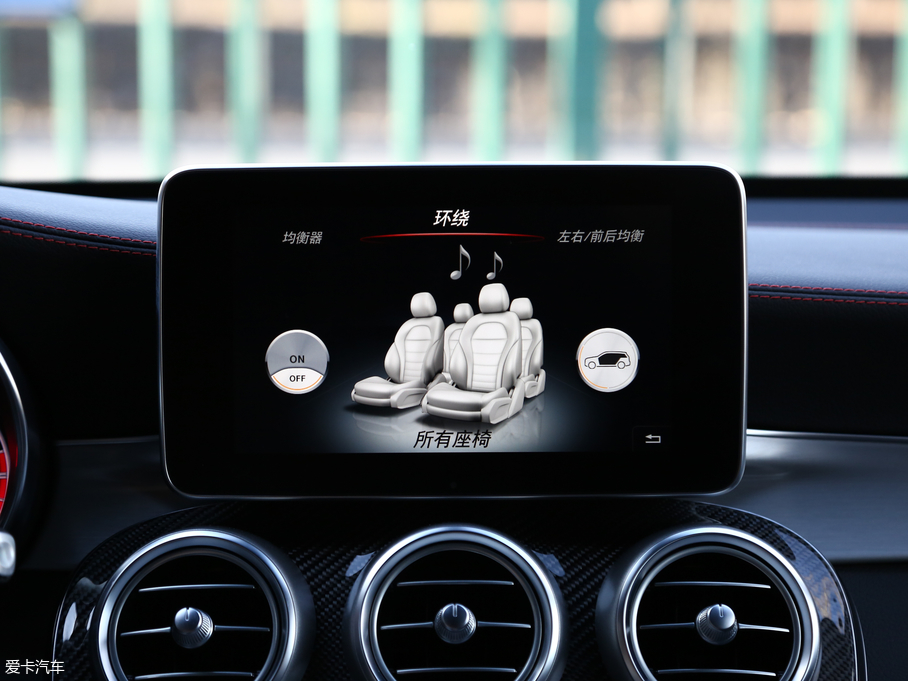 2017YGLC AMG AMG GLC 43 4MATIC ؄e