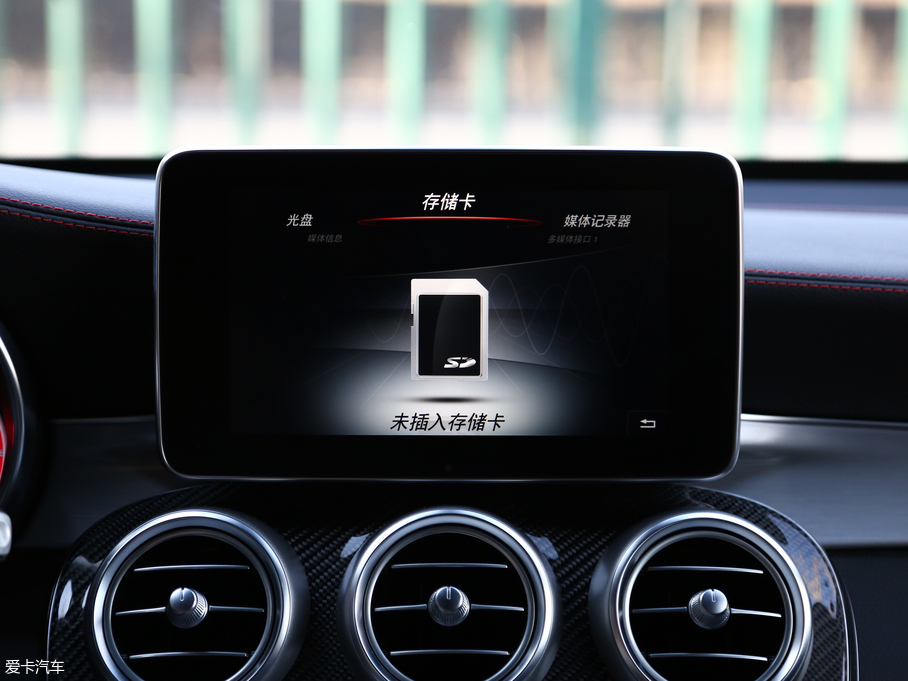 2017YGLC AMG AMG GLC 43 4MATIC ؄e