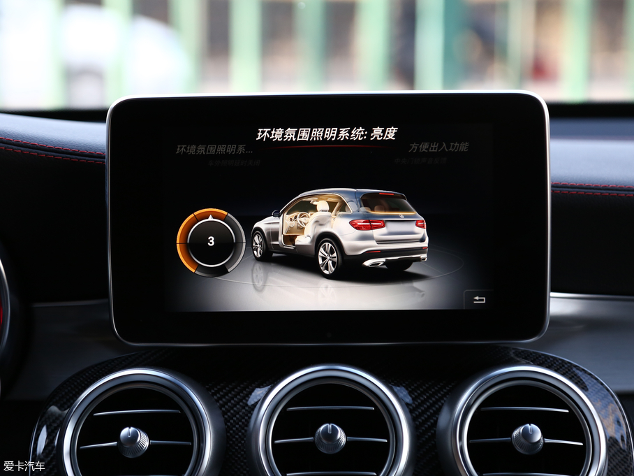 2017YGLC AMG AMG GLC 43 4MATIC ؄e