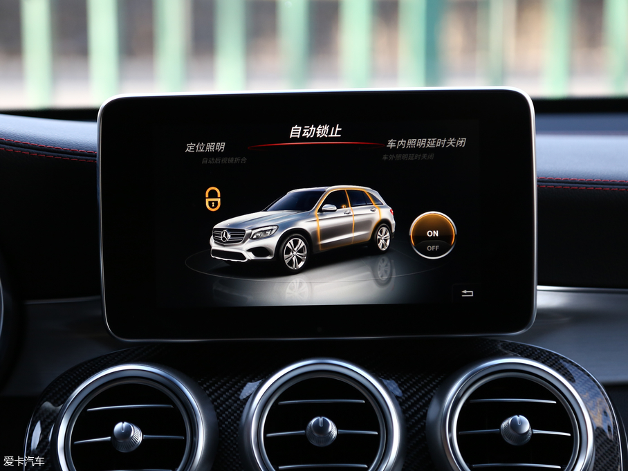 2017YGLC AMG AMG GLC 43 4MATIC ؄e