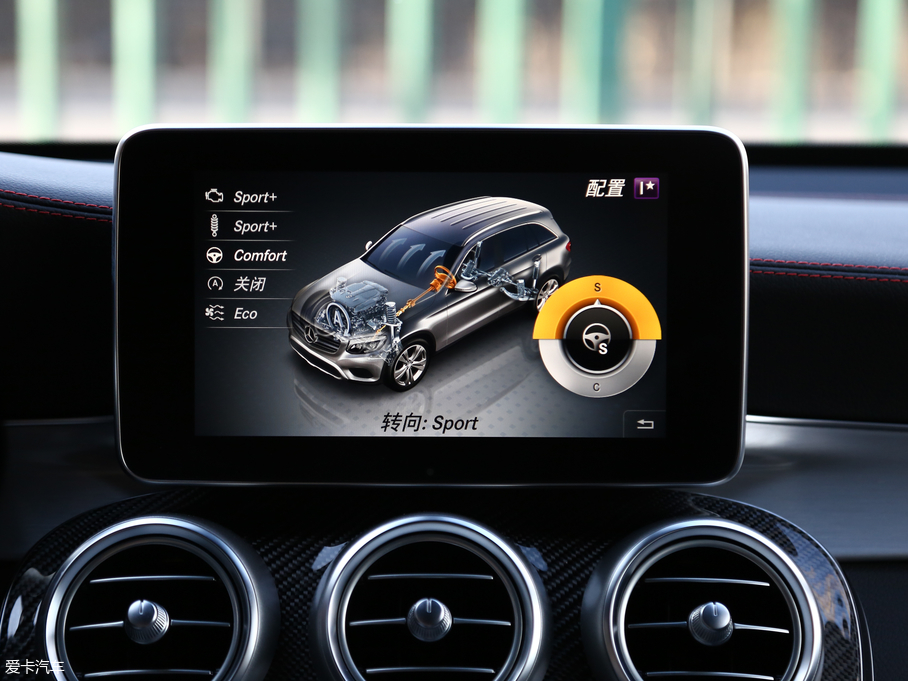 2017YGLC AMG AMG GLC 43 4MATIC ؄e