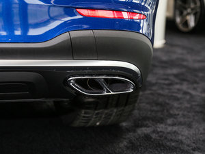 2017AMG GLC 43 4MATIC ISUV ^