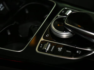 2017AMG GLC 43 4MATIC ISUV п؅^