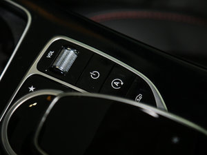 2017AMG GLC 43 4MATIC ISUV п؅^