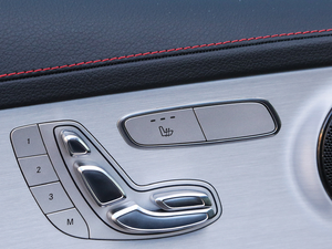 2017A(y)MG GLC 43 4MATIC ؄e g