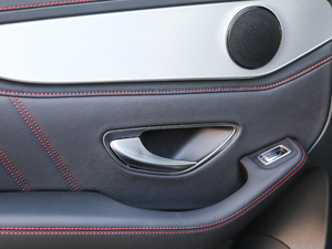 2017A(y)MG GLC 43 4MATIC ؄e g