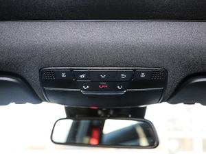 2017AMG GLC 43 4MATIC ؄e g