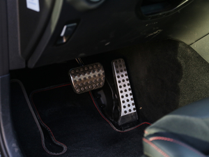 2017AMG GLC 43 4MATIC ؄e п؅^