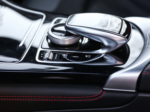 2017AMG GLC 43 4MATIC ؄e п؅^