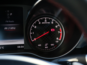 2017AMG GLC 43 4MATIC ؄e п؅^