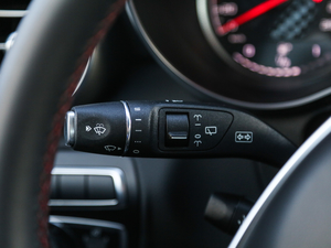 2017AMG GLC 43 4MATIC ؄e п؅^