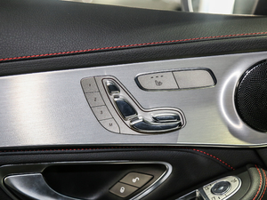 2017款AMG GLC 43 4MATIC 主驾驶座椅调节