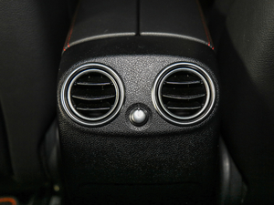 2017AMG GLC 43 4MATIC ISUV п؅^