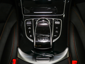 2017AMG GLC 43 4MATIC ISUV п؅^