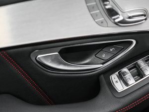 2017AMG GLC 43 4MATIC ؄e g