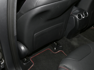 2017AMG GLC 43 4MATIC ؄e g