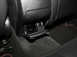 2017AMG GLC 43 4MATIC ؄e g