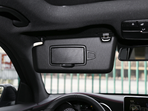 2017AMG GLC 43 4MATIC ؄e g