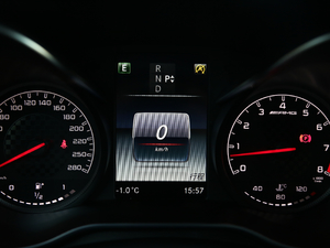 2017AMG GLC 43 4MATIC ؄e п؅^(q)