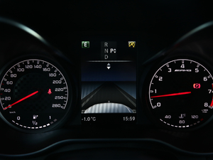 2017AMG GLC 43 4MATIC ؄e п؅^(q)